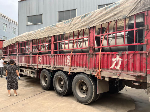 海鑫專注品質(zhì)，一批400公斤工業(yè)洗衣機(jī)火熱發(fā)貨中
